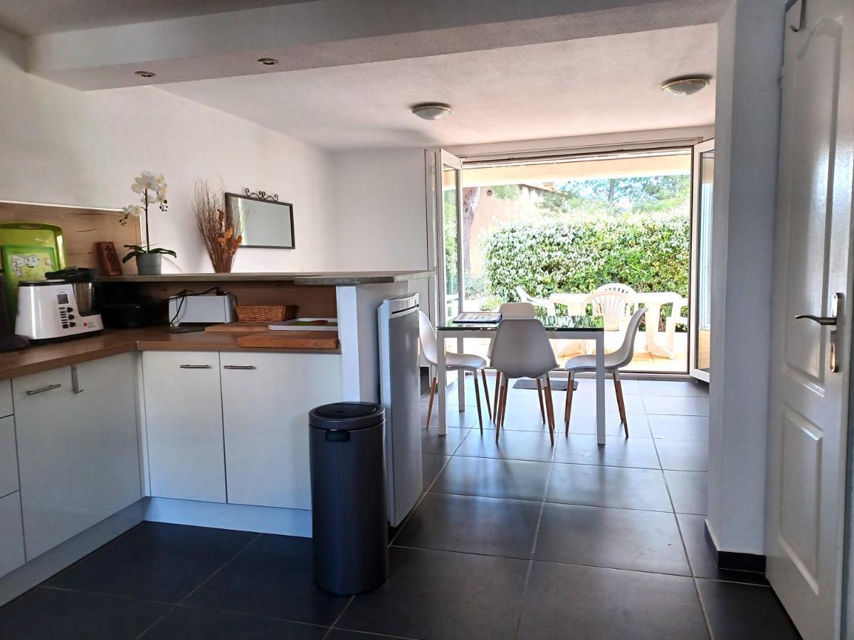 Cote Indigo - Villa 7 Personnes, 3 Chambres, 3 Terrasses - A 150 De La Mer Saint-Pierre-la-Mer  Exteriör bild